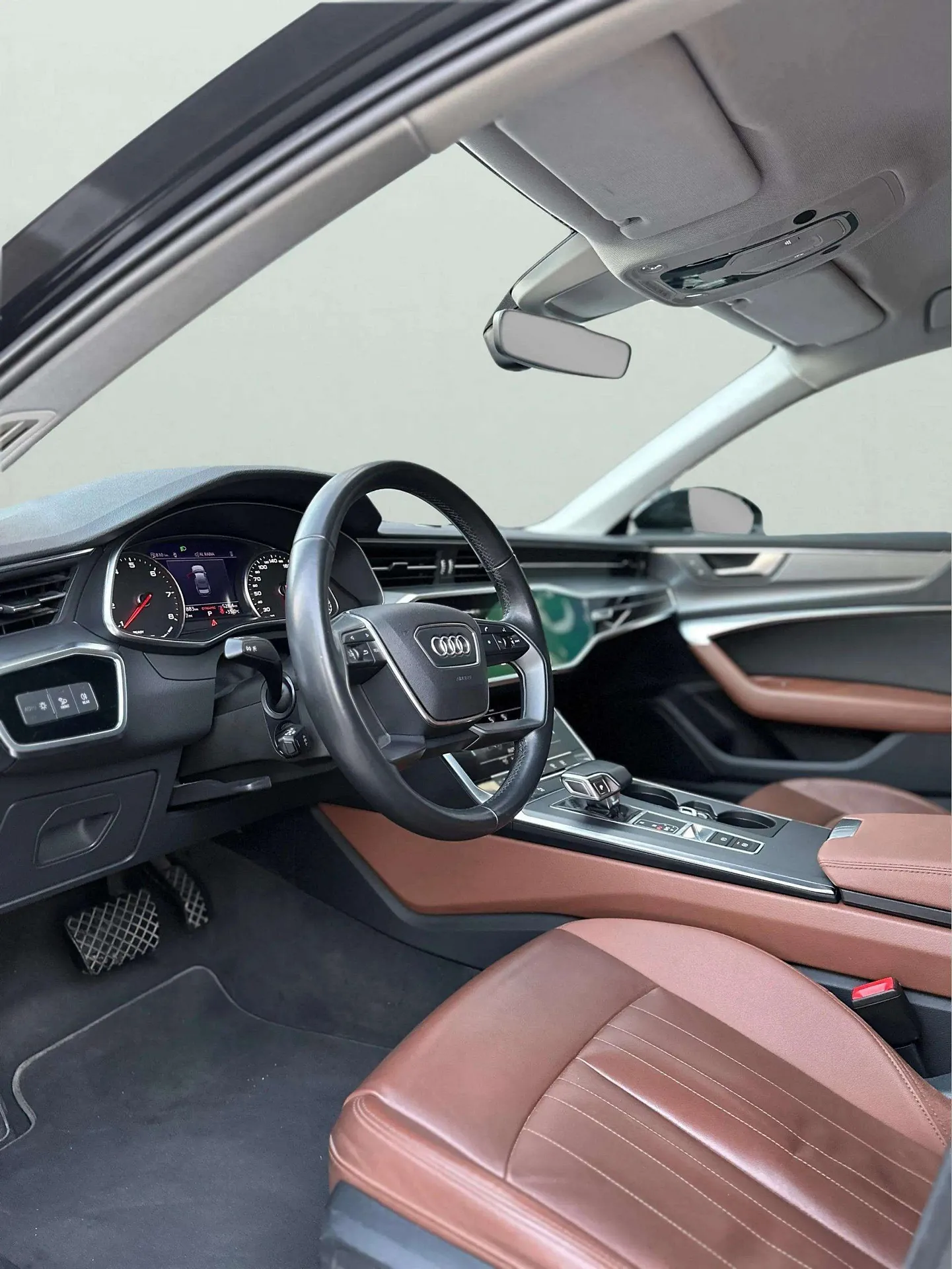 Audi A6 2021 Black rental in Dubai thumbnail 5