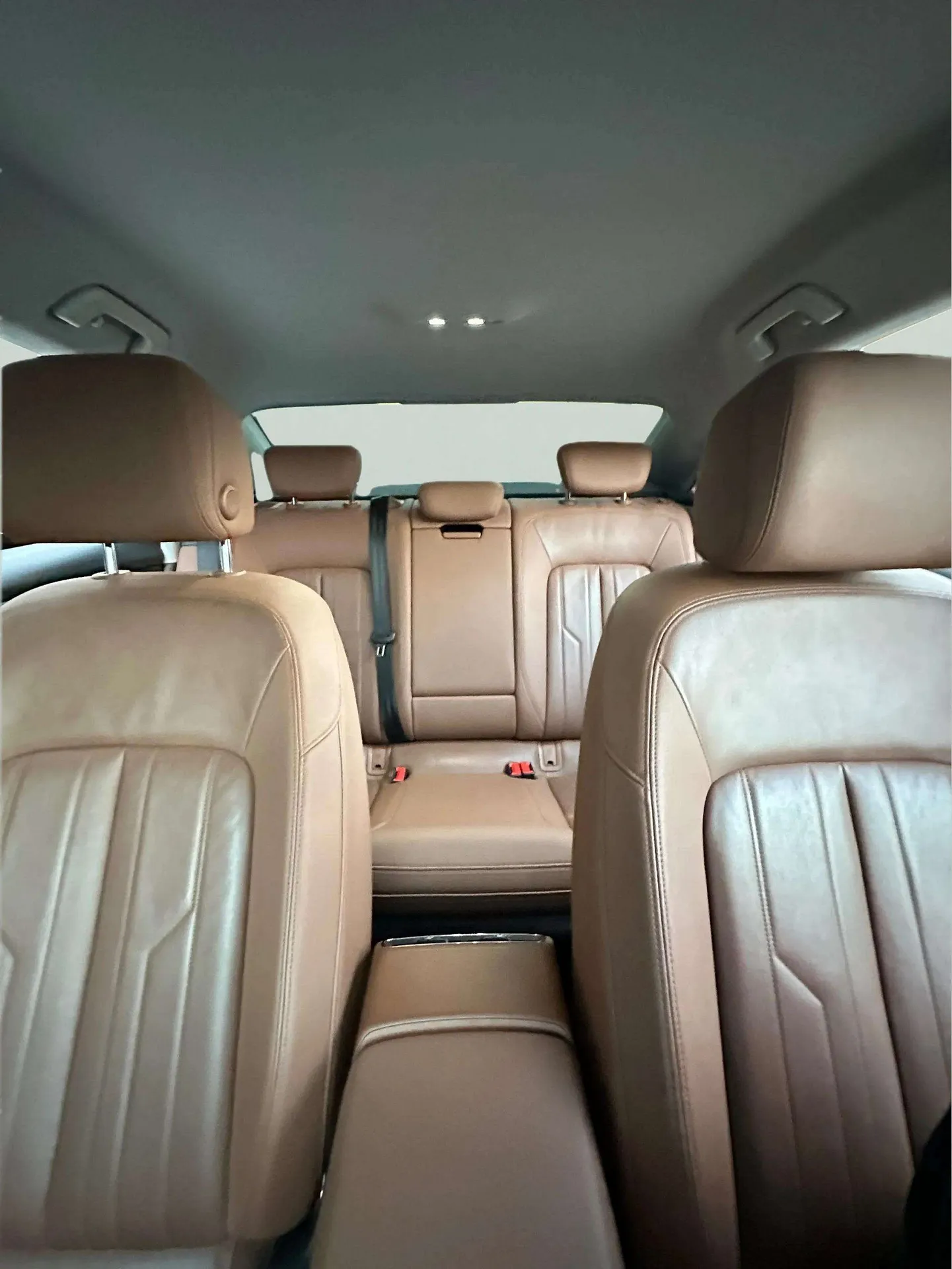 Audi A6 2021 Black rental in Dubai thumbnail 4