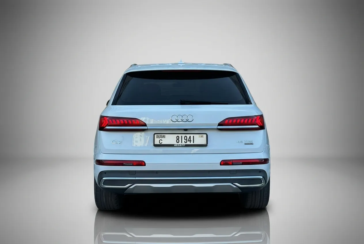 Audi Q7 2022 White rental in Dubai thumbnail 3