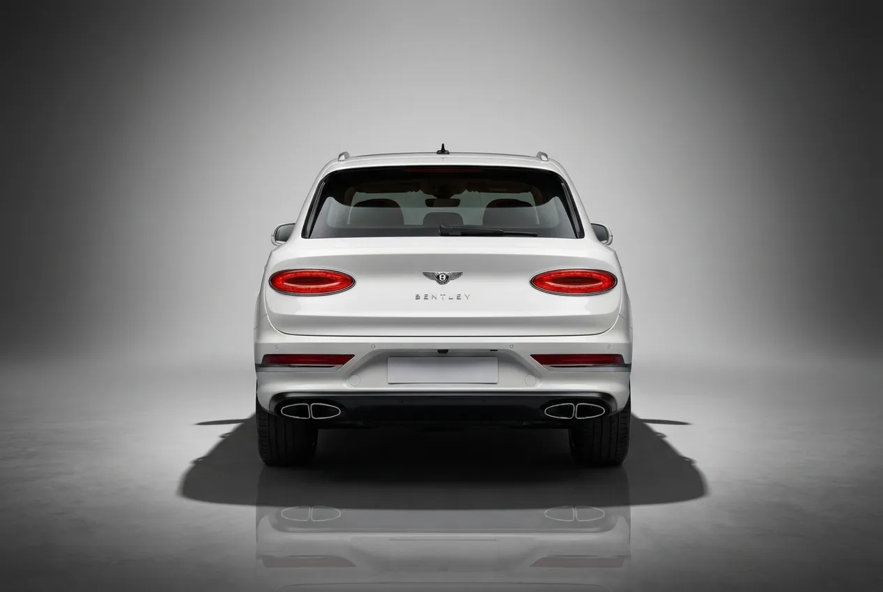 Bentley Bentayga 2022 White rental in Dubai thumbnail 3