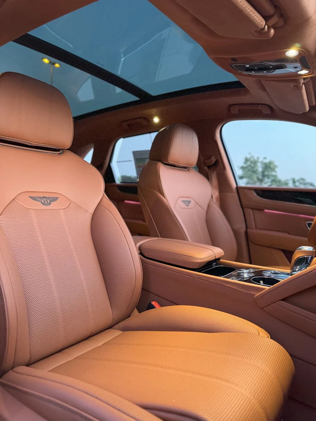 Bentley Bentayga 2024 Black rental in Dubai thumbnail 6