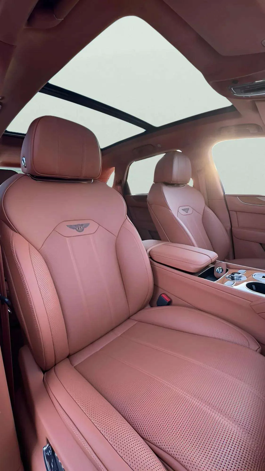 Bentley Bentayga 2024 Grey rental in Dubai thumbnail 6