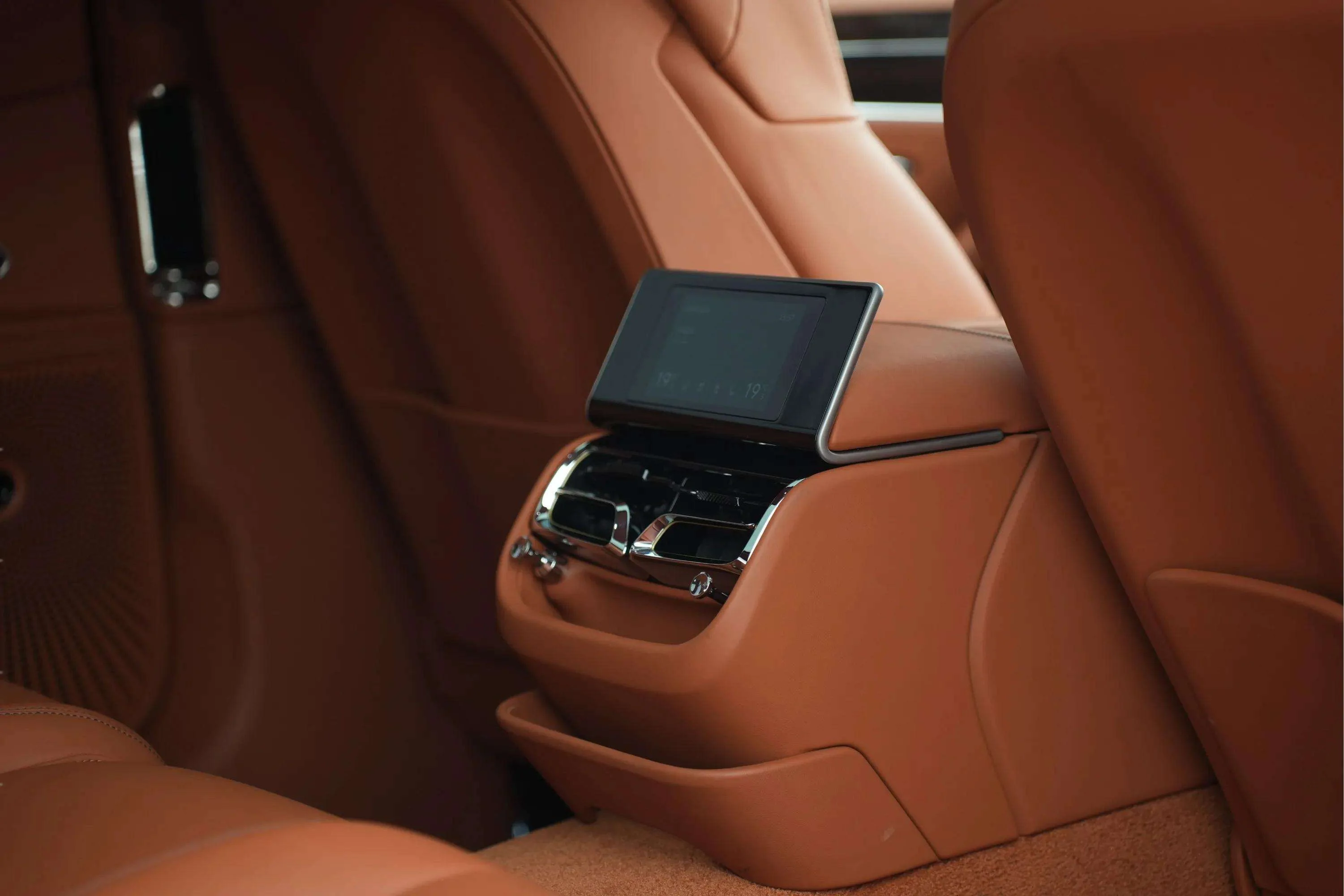 Bentley Flying Spur 2024 Grey rental in Dubai thumbnail 11