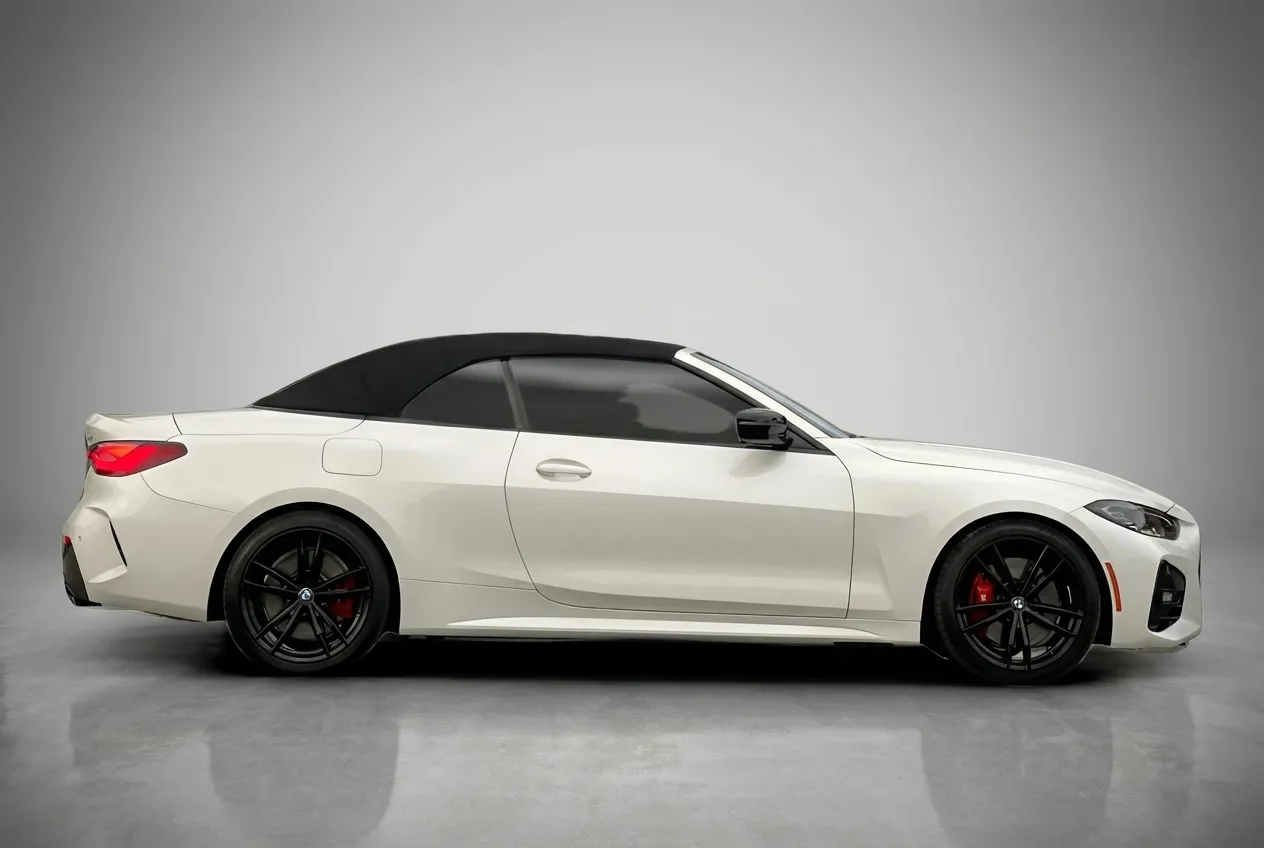 Bmw 430i Convertible 2023 White rental in Dubai thumbnail 3