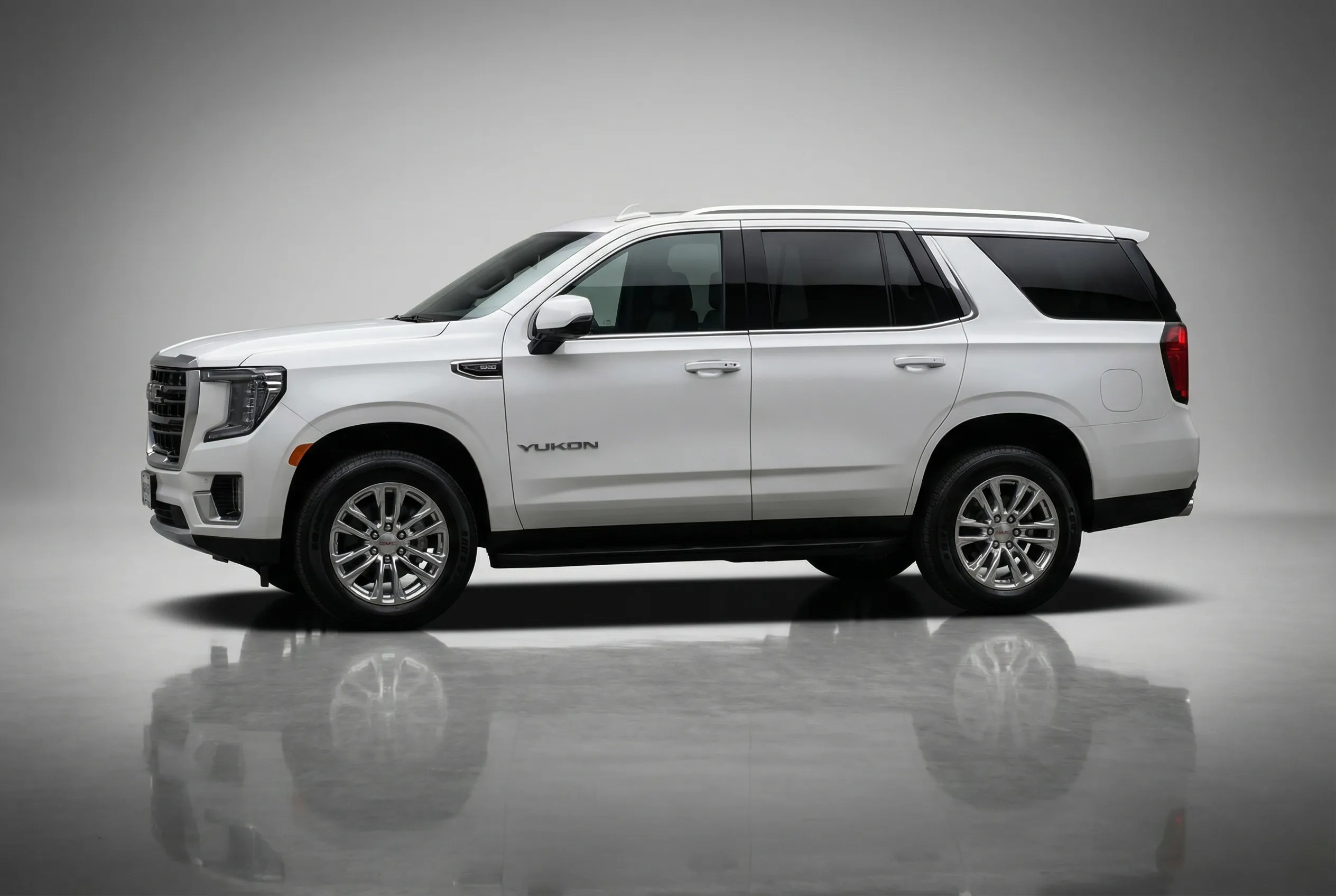 Gmc Yukon 2023 White rental in Dubai thumbnail 2