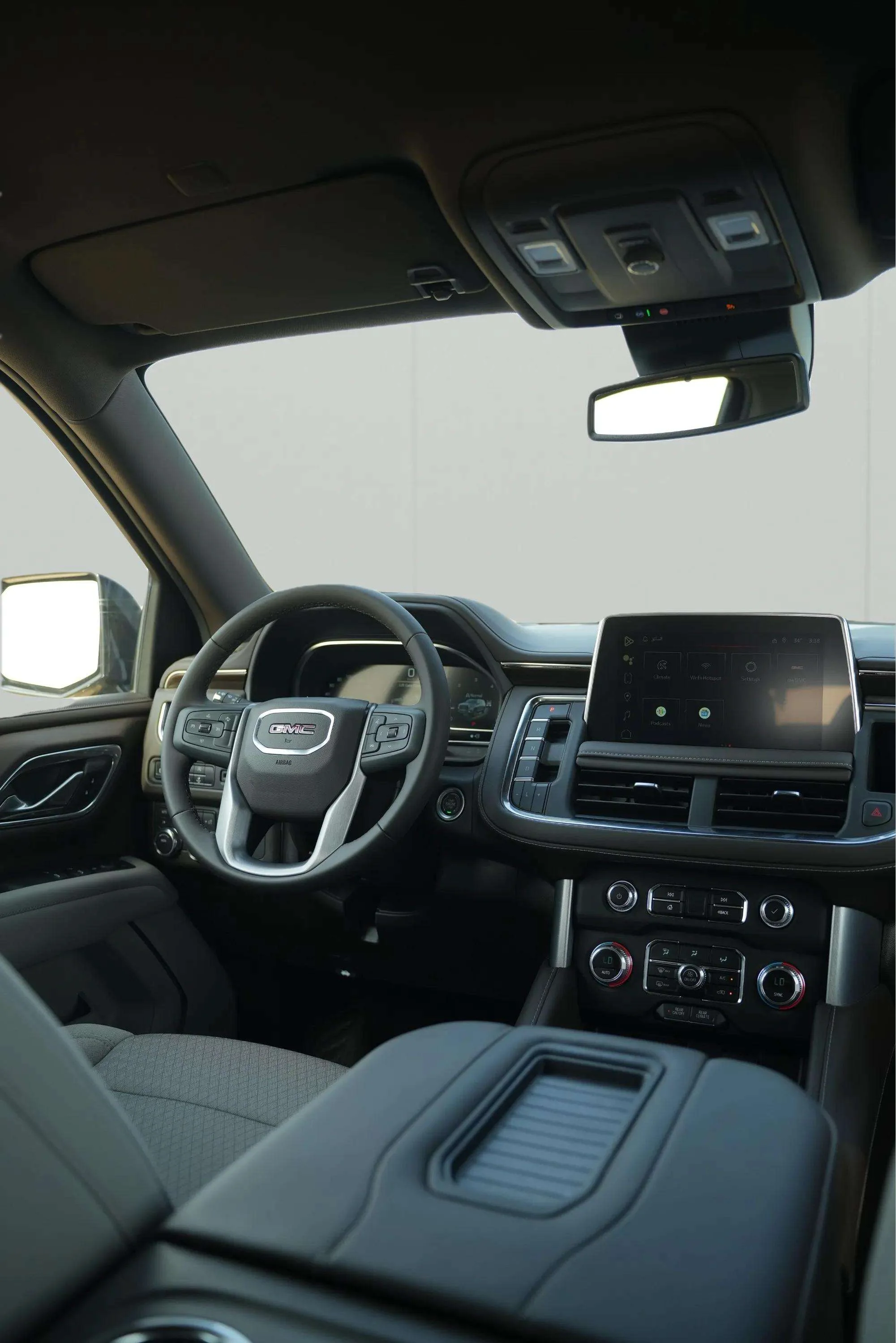 Gmc Yukon 2024 Black rental in Dubai thumbnail 7