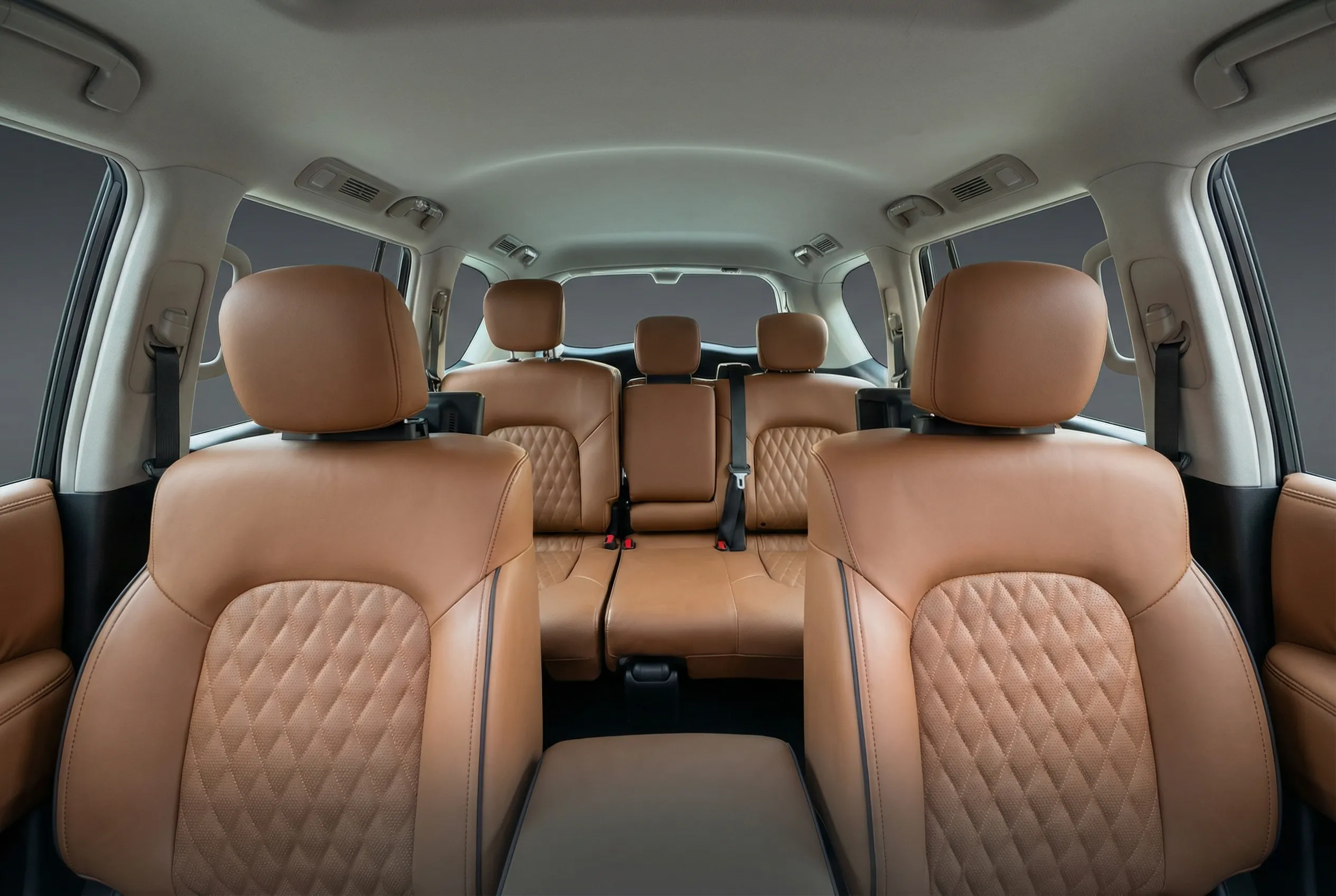 Infiniti Qx80 2025 Black rental in Dubai thumbnail 5