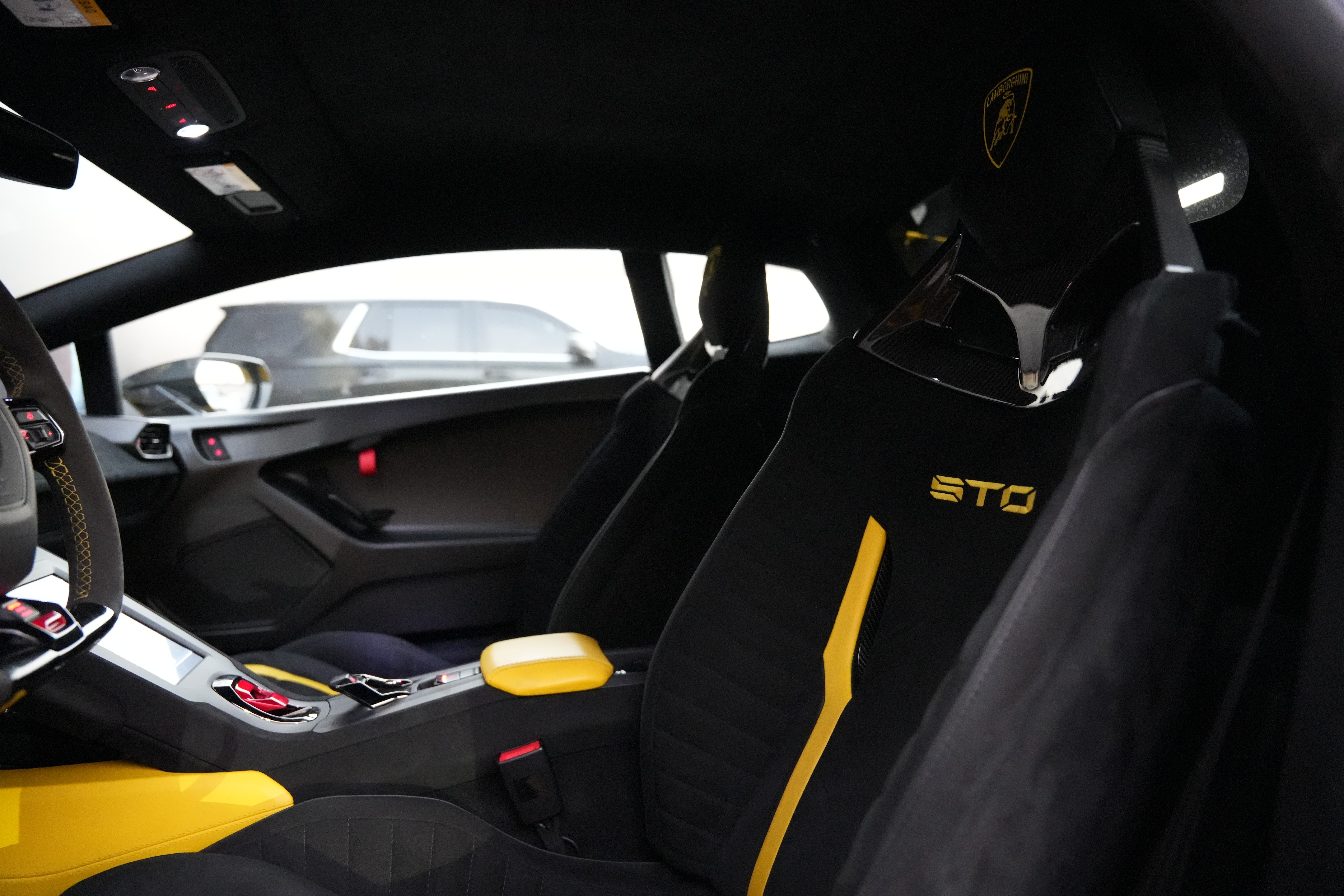 Lamborghini Huracan Sto 2025 Black rental in Dubai thumbnail 5