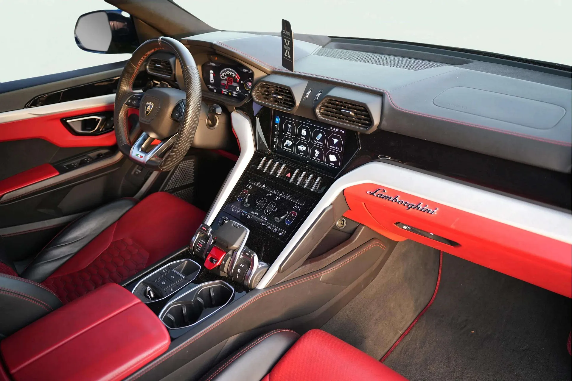 Lamborghini Urus 2021 White rental in Dubai thumbnail 6