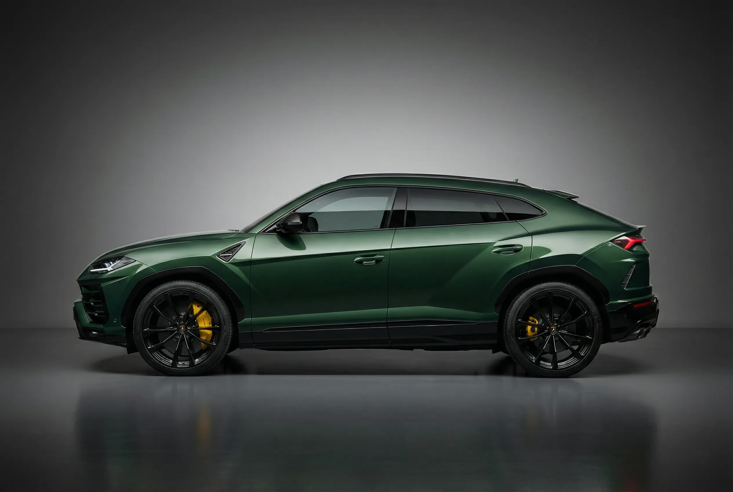 Lamborghini Urus 2022 Green rental in Dubai thumbnail 2