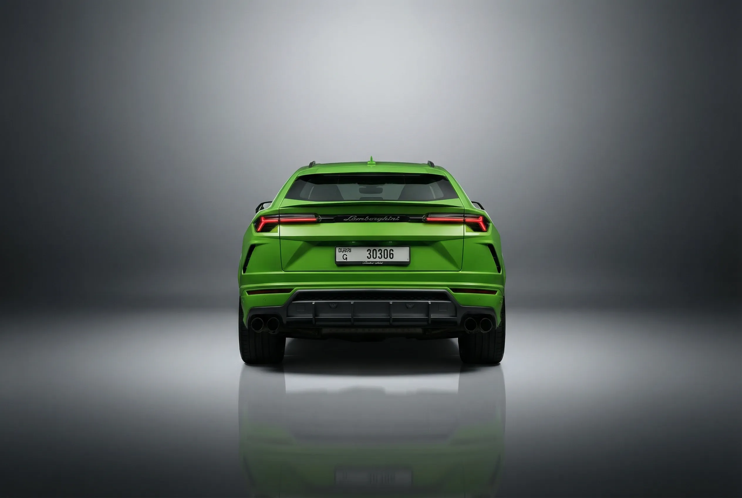Lamborghini Urus 2023 Green rental in Dubai thumbnail 3