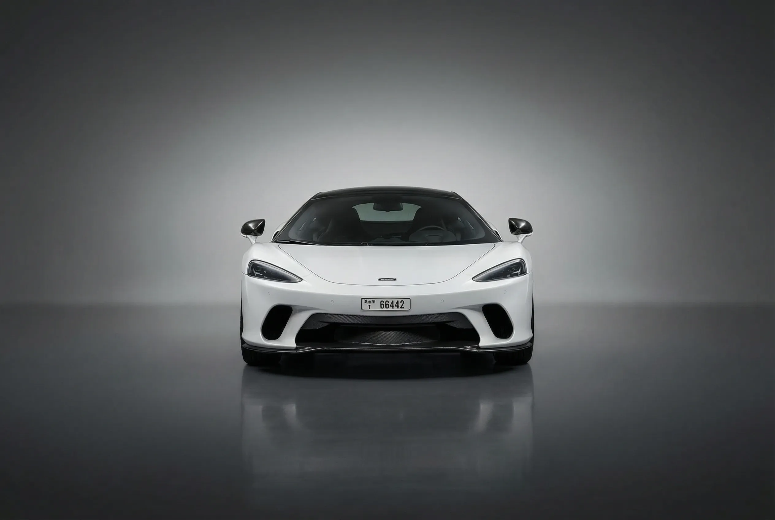 Mclaren Gt 2025 Grey rental in Dubai thumbnail 5