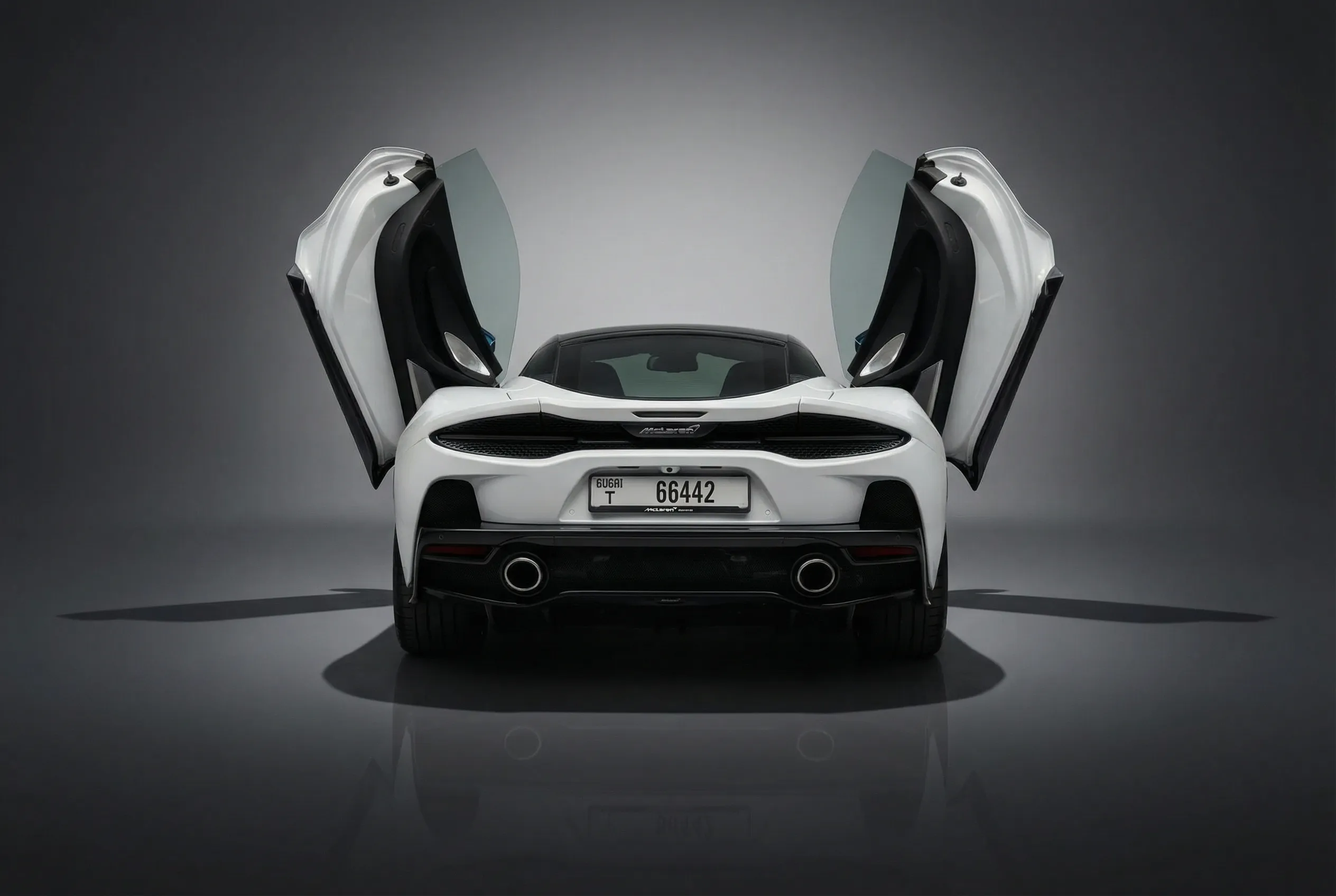 Mclaren Gt 2025 Grey rental in Dubai thumbnail 6