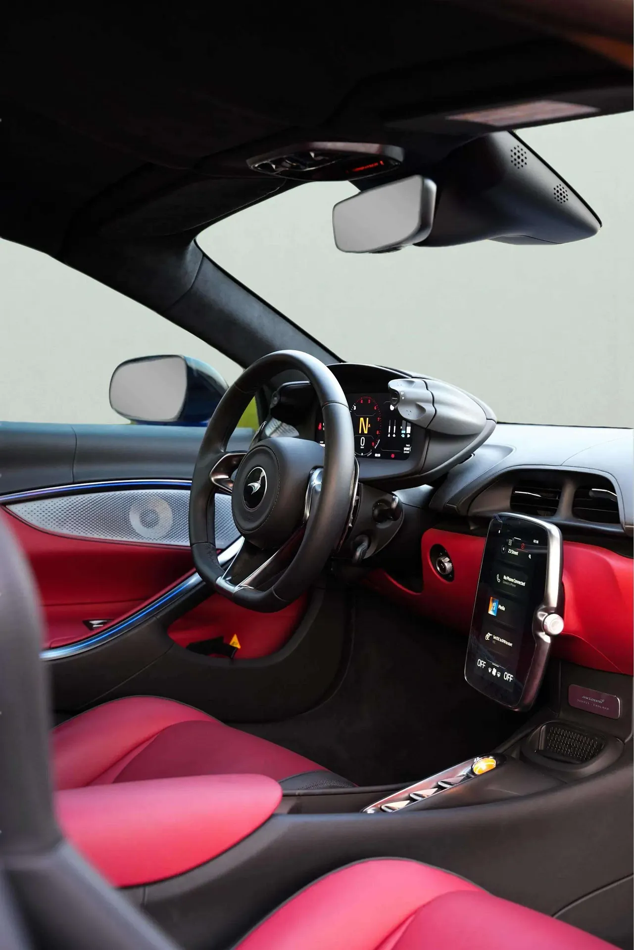 Mclaren Artura Spider 2025 Blue rental in Dubai thumbnail 5
