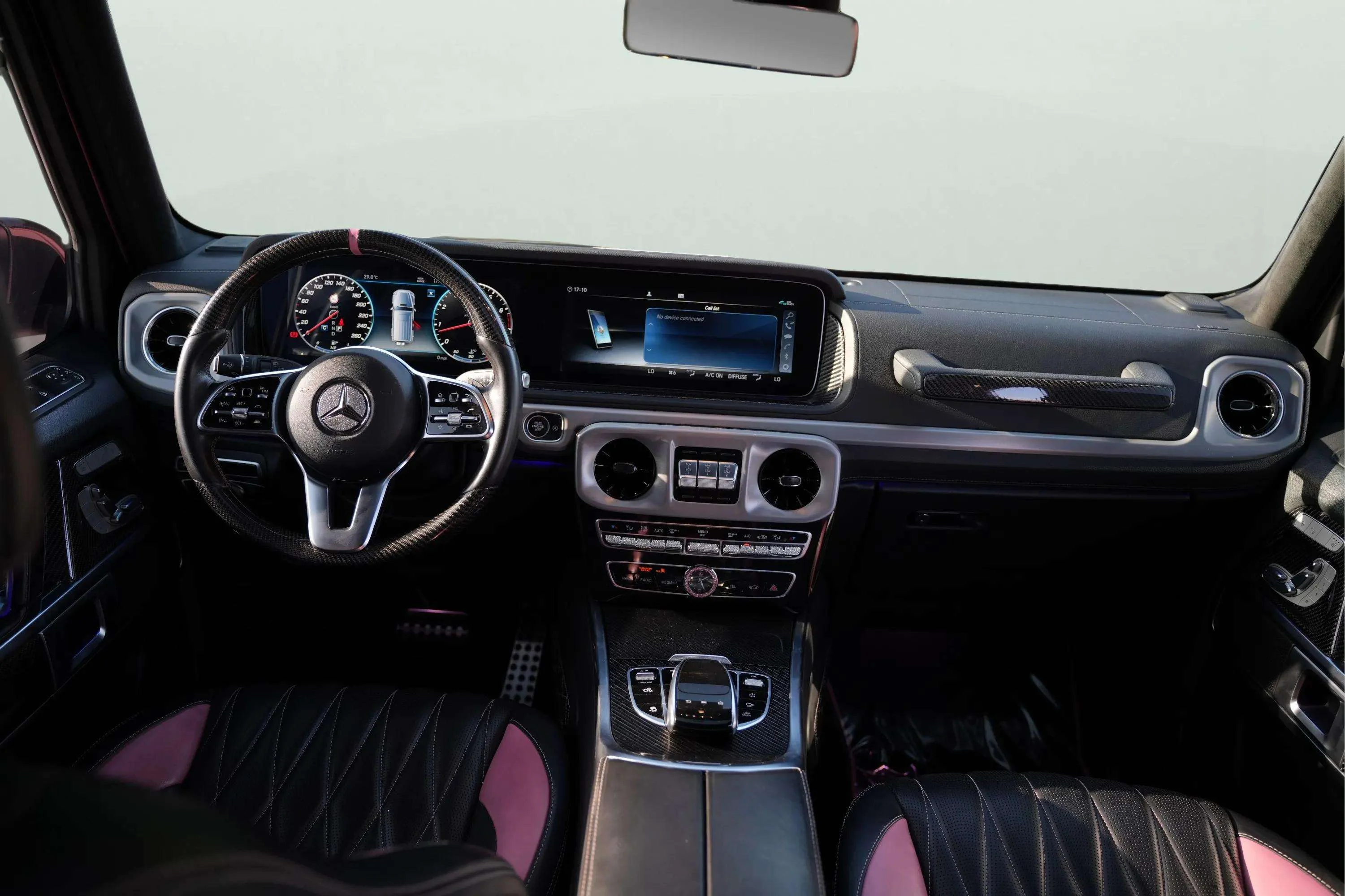 Mercedes G500 2021 Pink rental in Dubai thumbnail 6