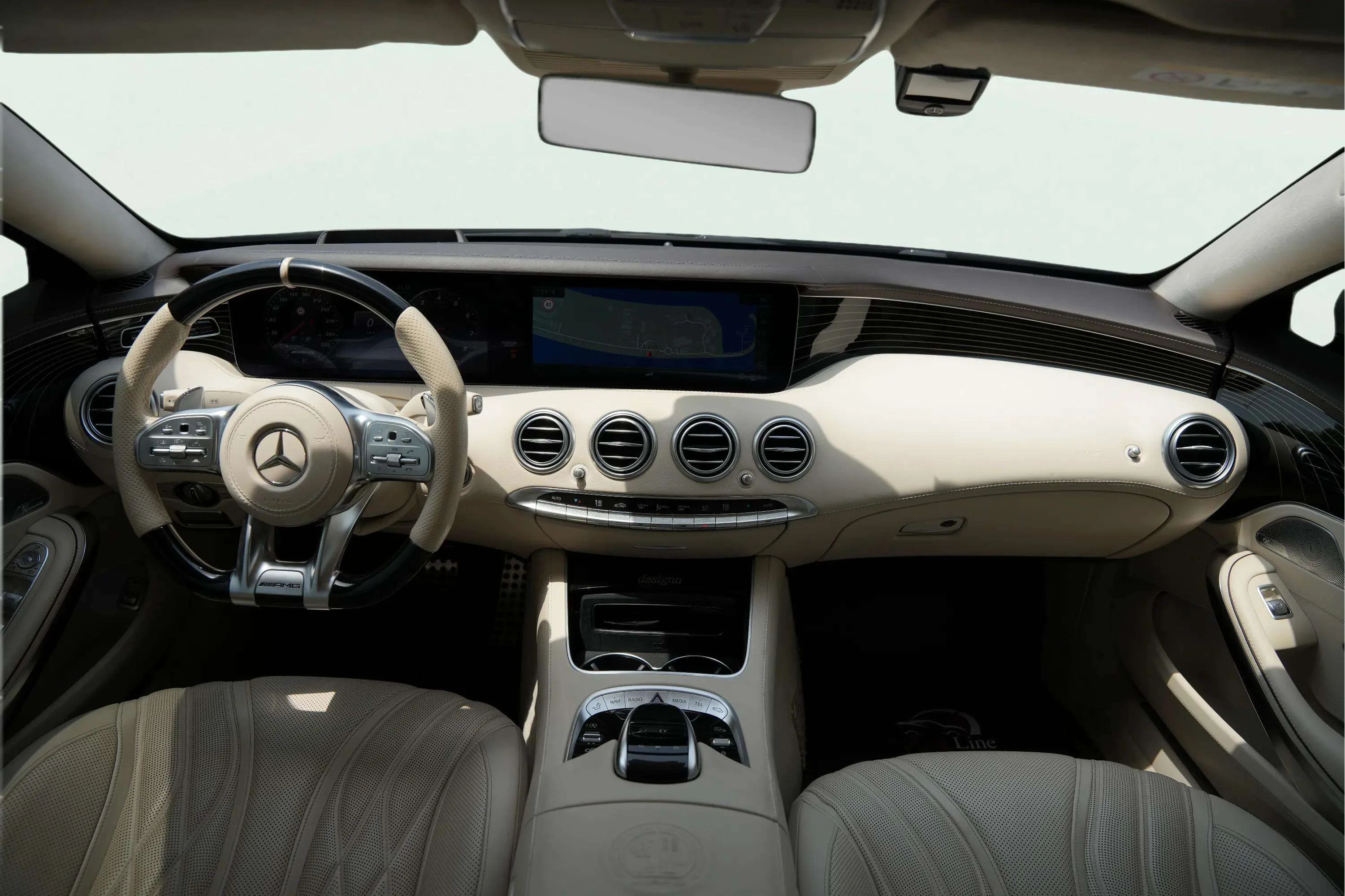 Mercedes Amg S63 2023 White rental in Dubai thumbnail 5