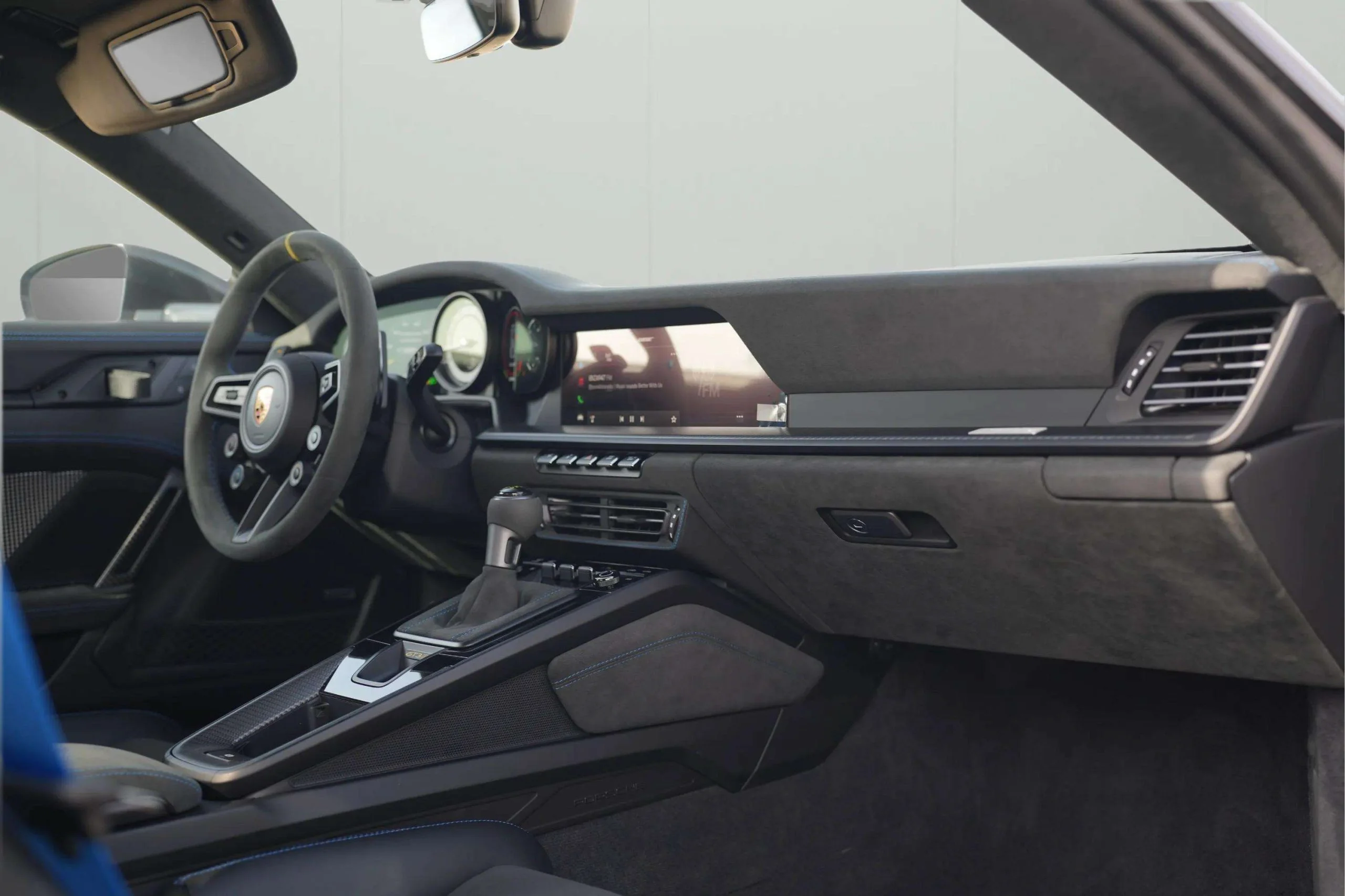 Porsche 911 Gt3 Rs 2024 Grey rental in Dubai thumbnail 9