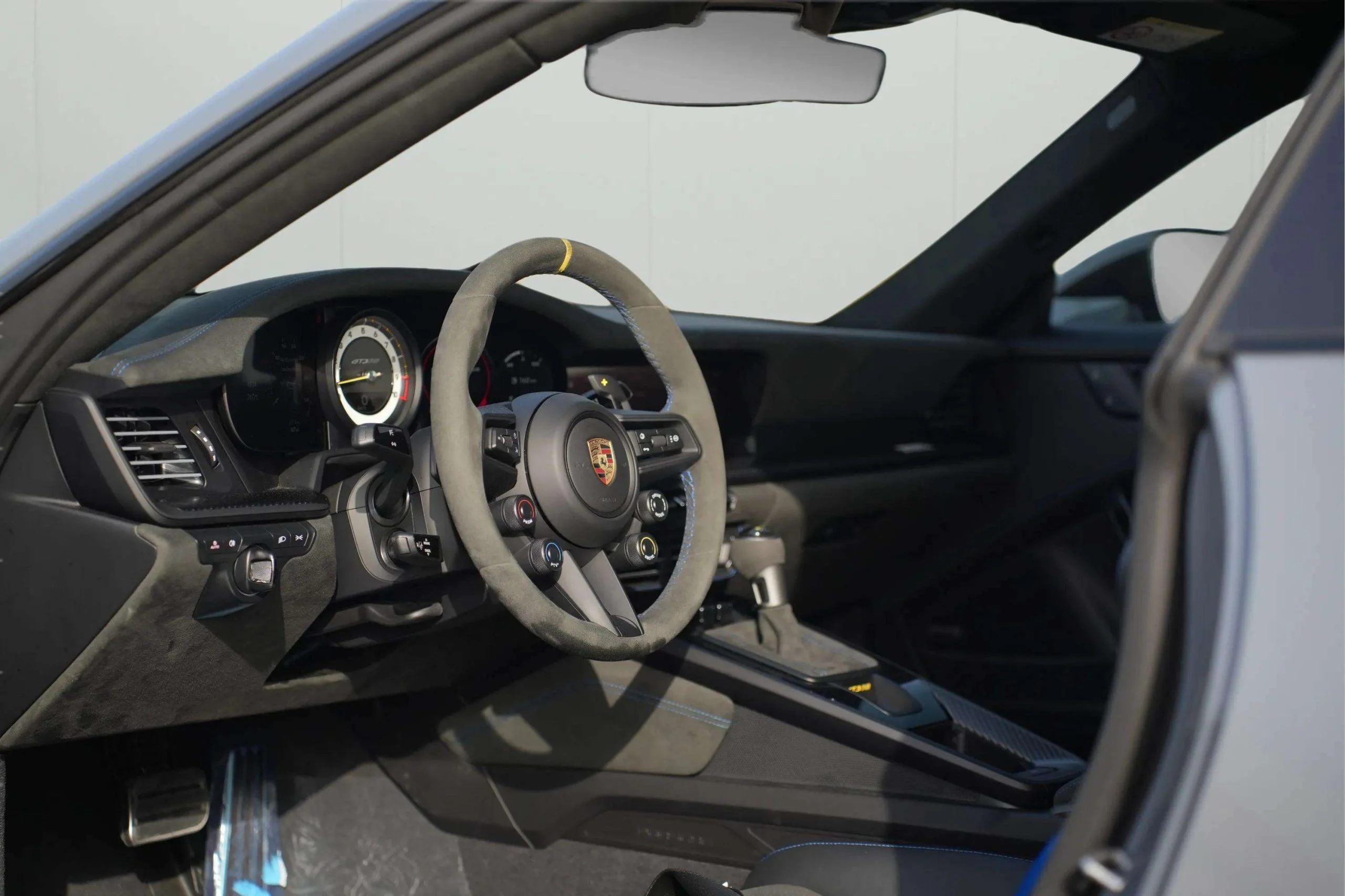 Porsche 911 Gt3 Rs 2024 Grey rental in Dubai thumbnail 6