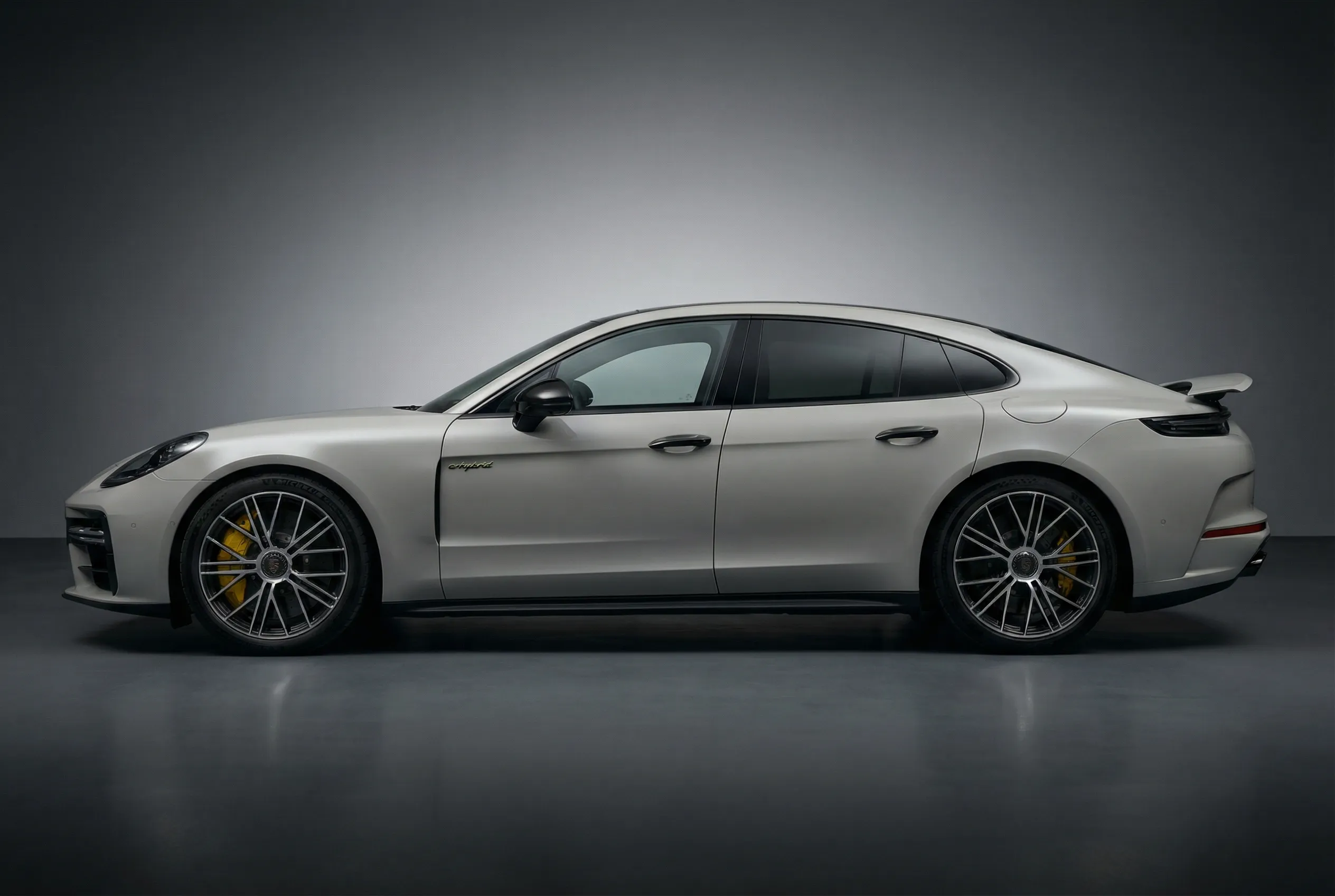 Porsche Panamera Turbo S E-hybrid 2026 Grey rental in Dubai thumbnail 4