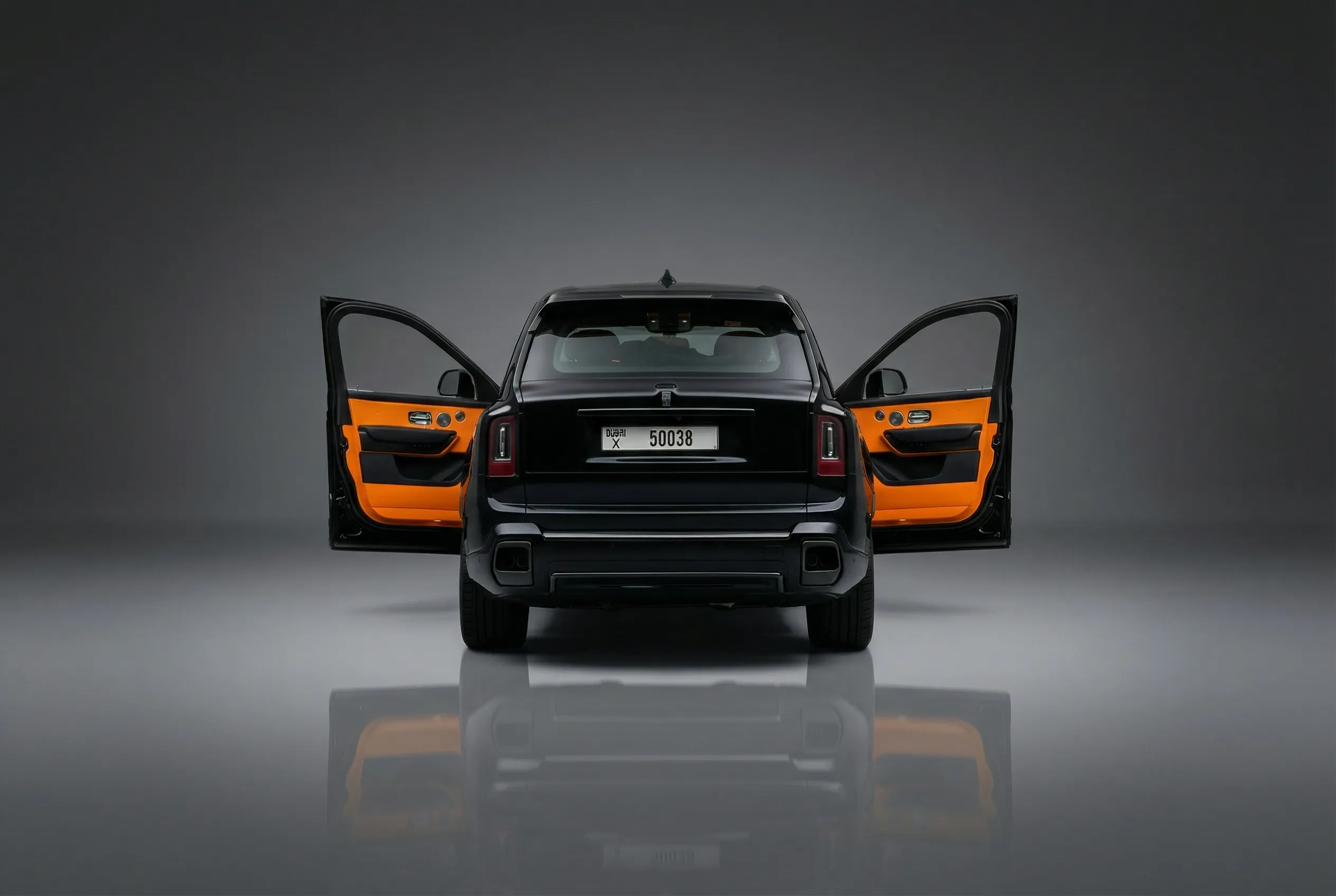 Rolls Royce Cullinan 2025 Black rental in Dubai thumbnail 5