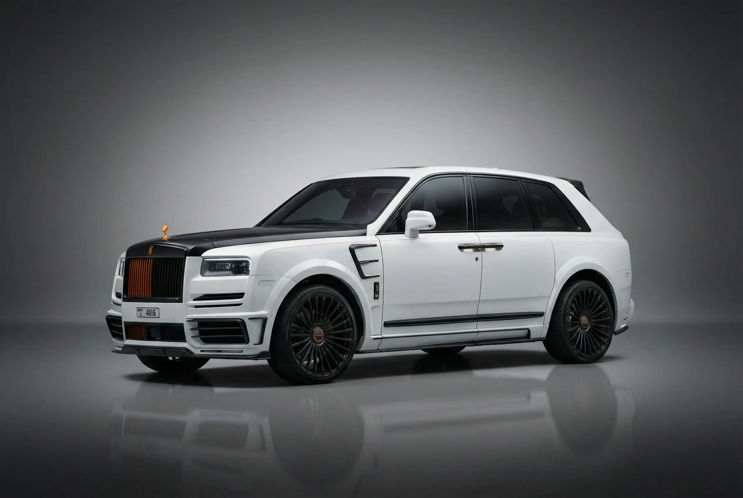 rent-rolls-royce-cullinan-mansory-2023-in-dubai-rotana-star