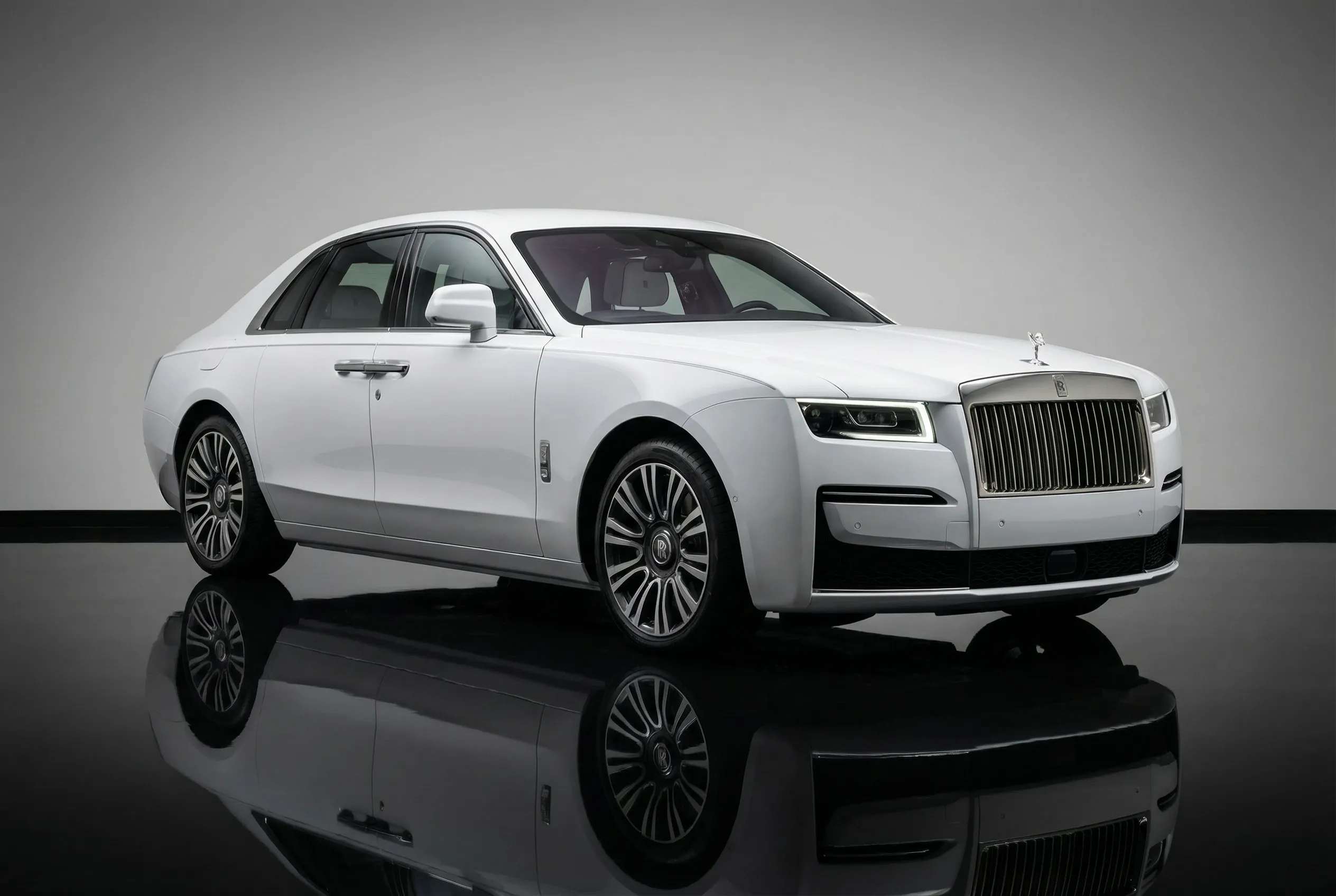 ROLLSROYCE Ghost