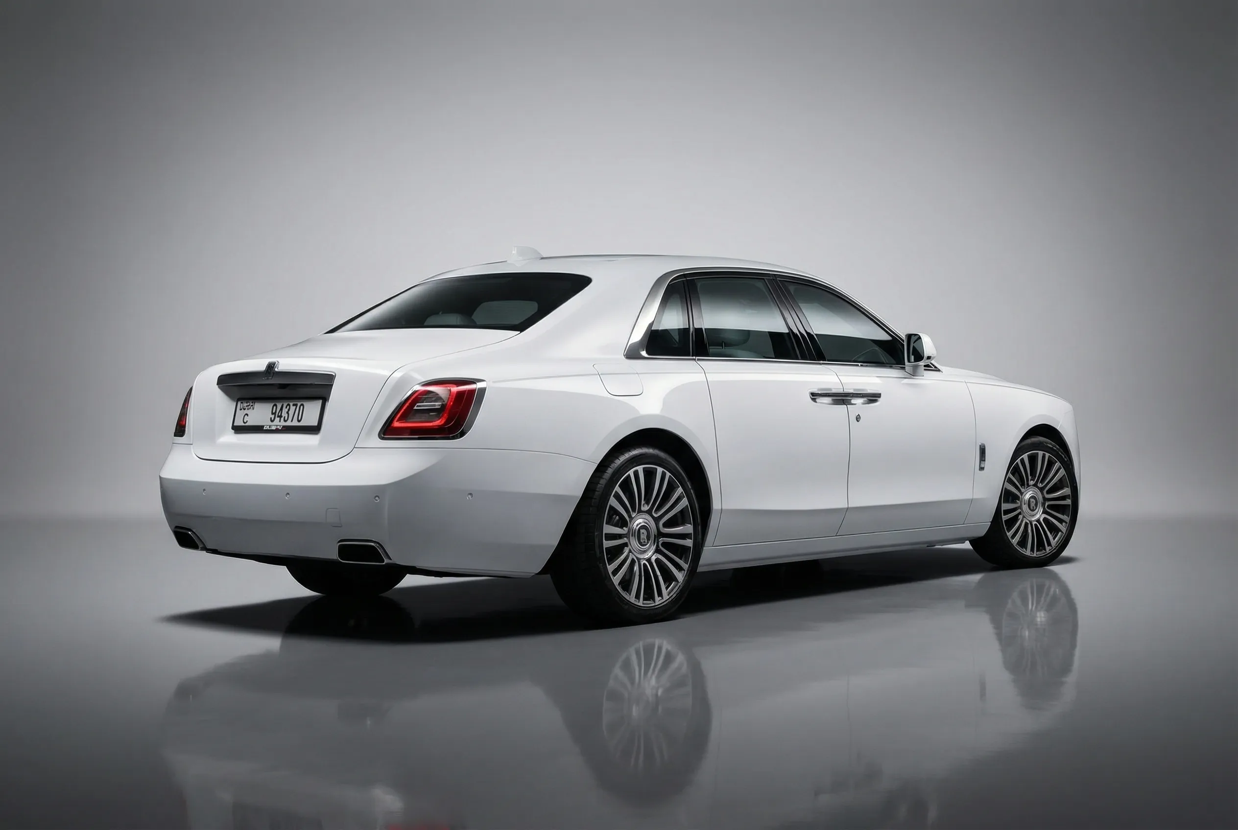 Rolls Royce Ghost 2021 White rental in Dubai thumbnail 4