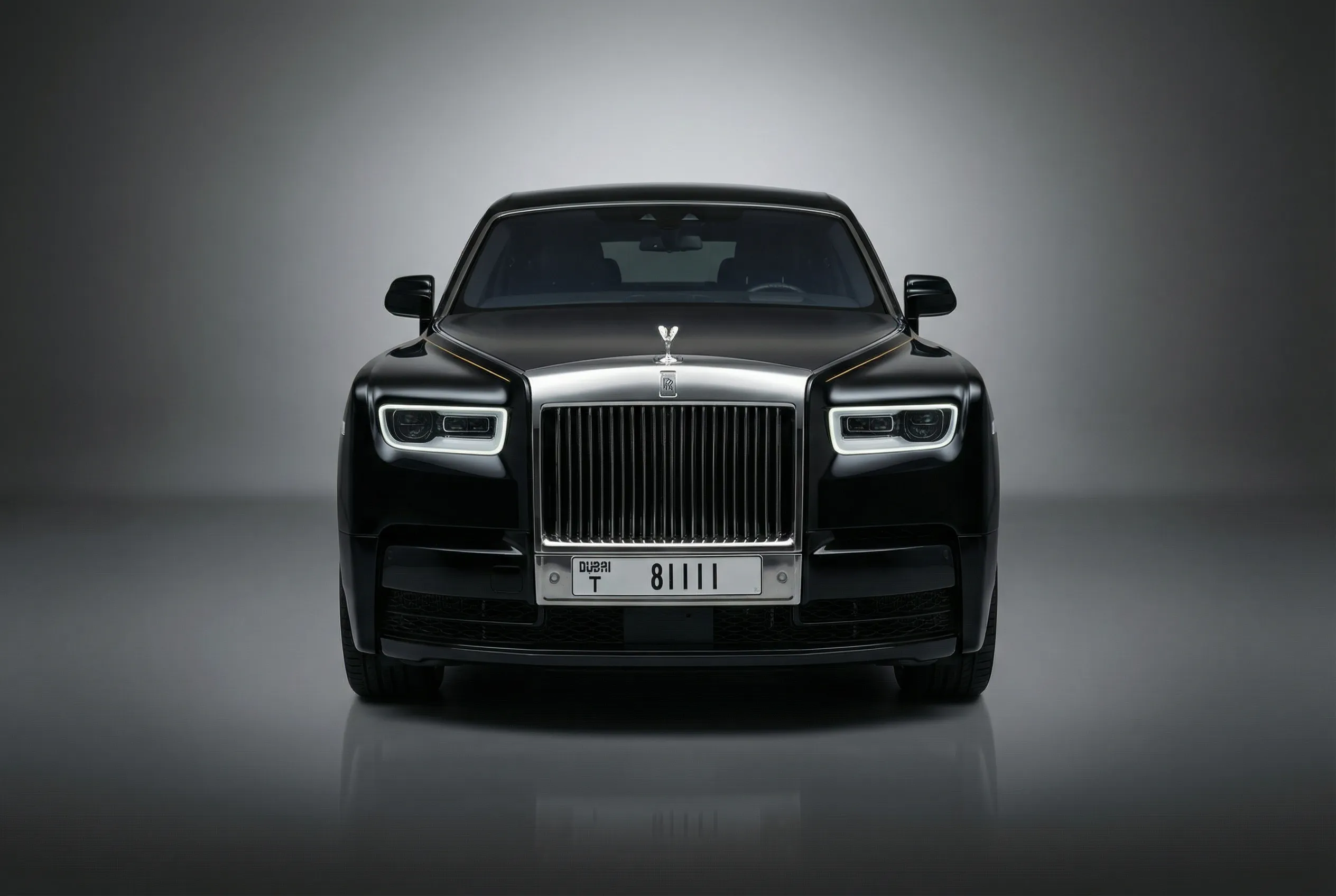 Rolls Royce Phantom 2022 Black rental in Dubai thumbnail 2